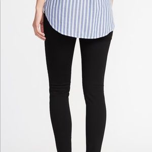 Old Navy Rockstar Jeggings Built in Warm, pull on